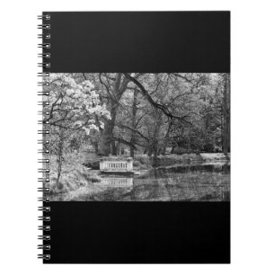 Caderno Espiral Lago Romático