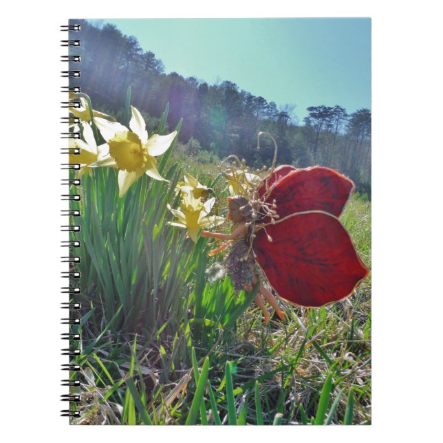 Caderno Espiral Leite e flores amarelas (Frente)