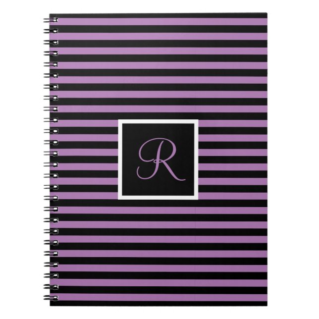 Caderno Espiral Letra inicial alfabética fixa em roxo e preto (Frente)