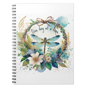 Caderno Espiral Libélula floral Um dia de cada vez