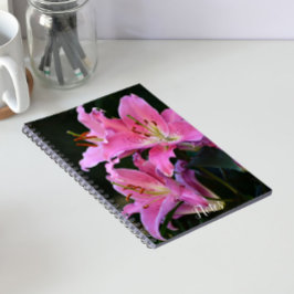 Caderno Espiral Linda Flor de Lírio Rosa
