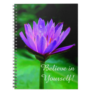 Caderno Espiral Lírio de água roxo