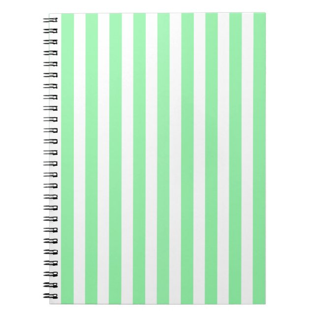 Caderno Espiral Listras verdes e claras (Frente)