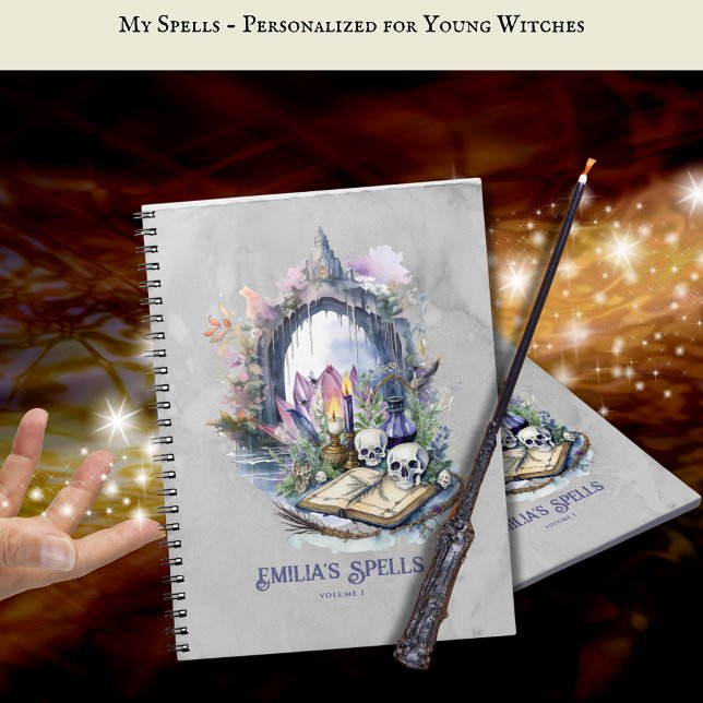 Caderno Espiral Livro Ortográfico da bruxa adolescente personaliza (Criador carregado)