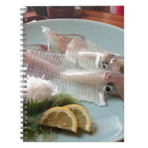 Caderno Espiral Lula Sashimi - Farinha Japonesa servindo Janto de 