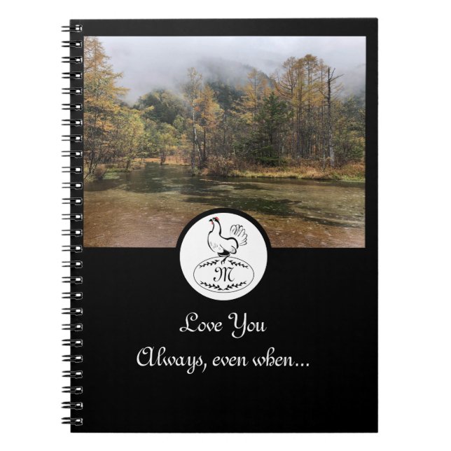 Caderno Espiral Madre Hen Nest em uma foto de ovo monograma (Frente)