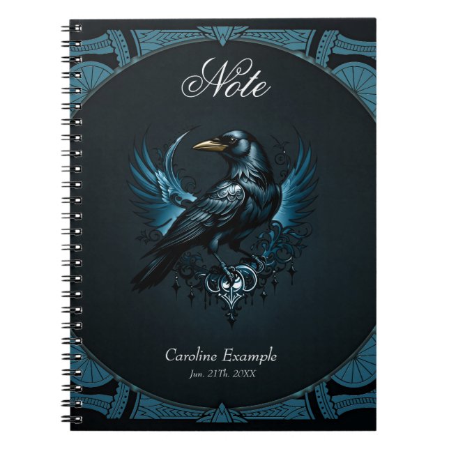 Caderno Espiral Majestosa raven negra sentada sobre um ornamentado (Frente)