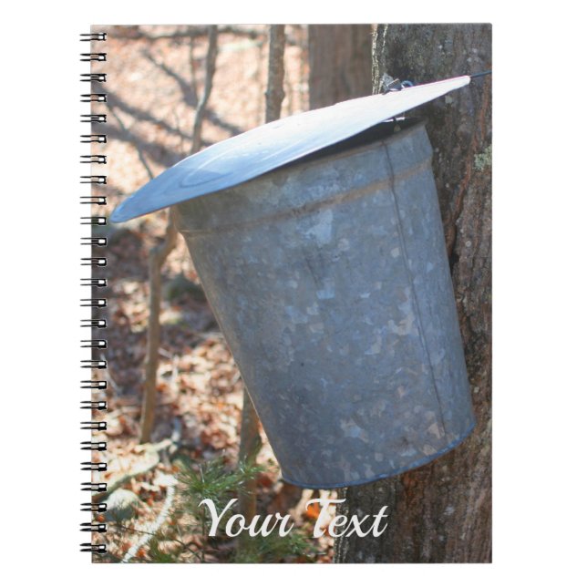 Caderno Espiral Maple Sugar Sap Bucket On Tree Nature   (Frente)
