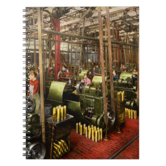 Caderno Espiral Maquinista - Guerra - Cintos e Bombas 1916