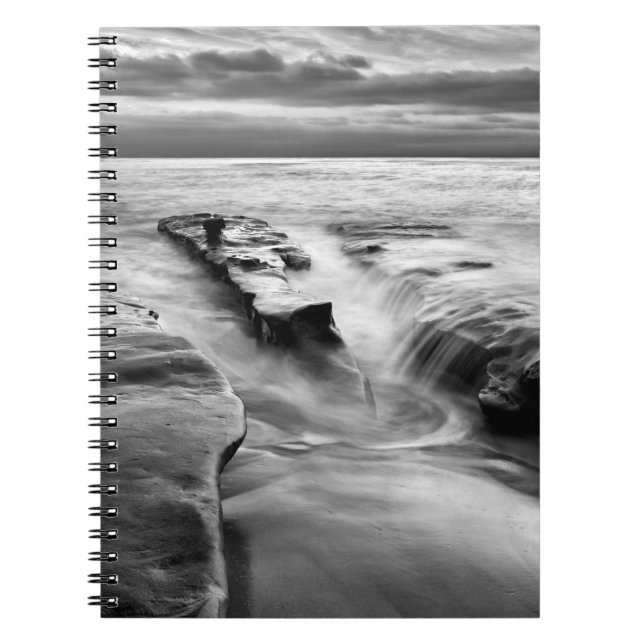 Caderno Espiral Maré Alta Na Praia (Frente)