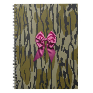 Caderno Espiral Meninas Camo Laço Rosa Fita Fundo Lands Camo