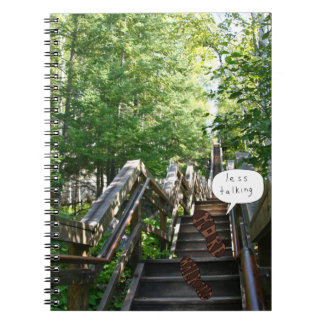 Caderno Espiral Menos conversando mais notebook das Escadas de Con