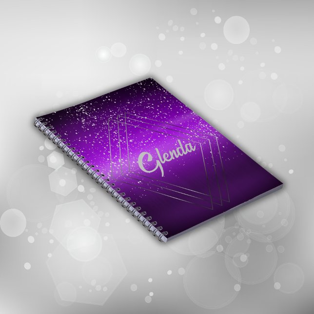 Caderno Espiral Metal roxo moderno escovado com monograma de prata (Criador carregado)