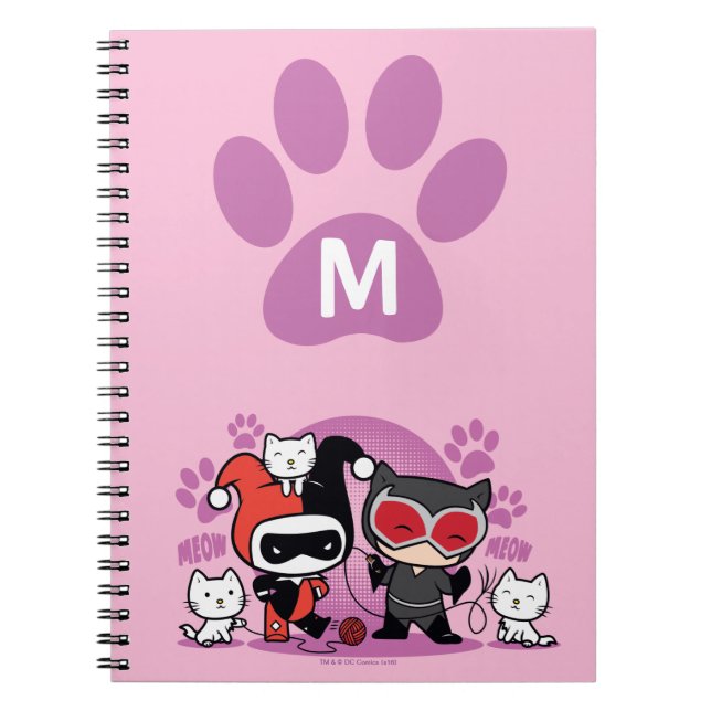 Caderno Espiral Monograma Chibi Harley Quinn E Mulher-Gato Com Gat (Frente)
