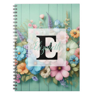 Caderno Espiral Monograma de aquarela pastéis flores em madeira az