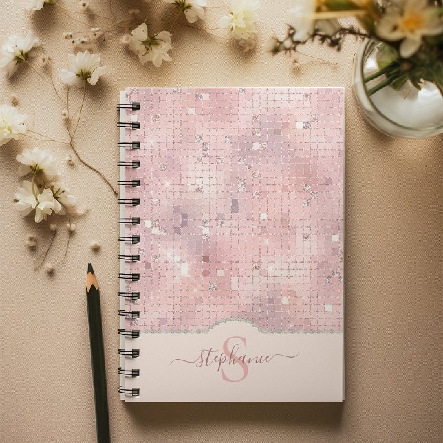 Caderno Espiral Monograma de Bola de Disco Cor-de-Rosa Esmagada (Blush Pink Disco Ball Mosaic Monogram Notebook)
