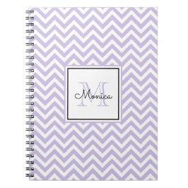 Caderno Espiral Monograma de Padrão de Chevron de Lavanda Moderna