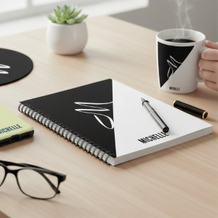Caderno Espiral Monograma e Nome Minimalista Preto e Branco Person