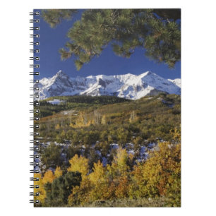 Caderno Espiral Montanhas de San Juan e árvores Aspen em cor de ou