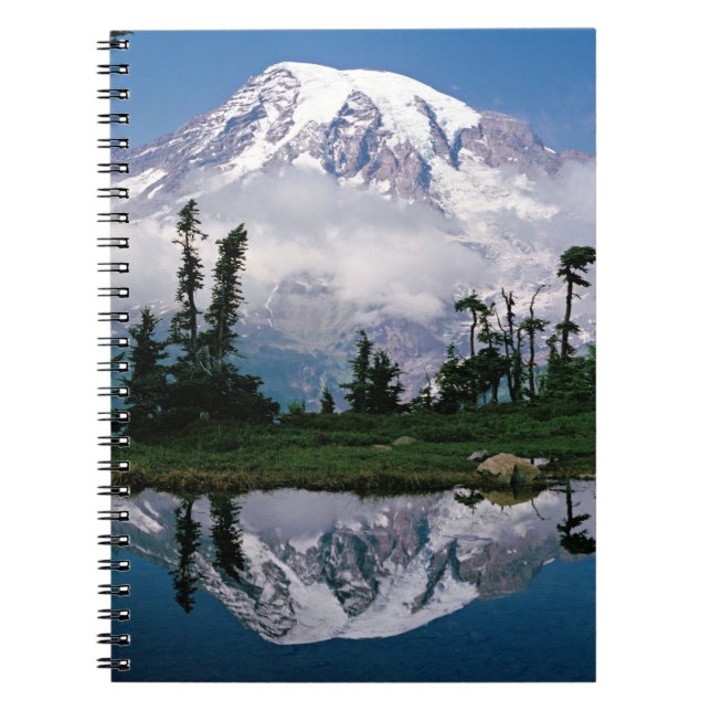 Caderno Espiral Monte Rainier, relectado numa montanha (Frente)