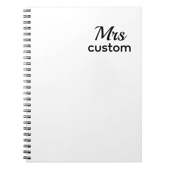 Caderno Espiral Mrs. Custom Notebook – Personalized Name (Frente)
