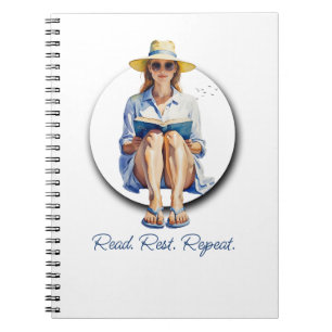 Caderno Espiral Mulher de Verão de Aquarela com Sun Hat e Book