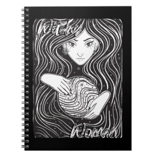 Caderno Espiral Mulher Witchy Black and White