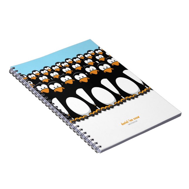 Caderno Espiral Multidão de pinguins dos desenhos animados (Lado Direito)