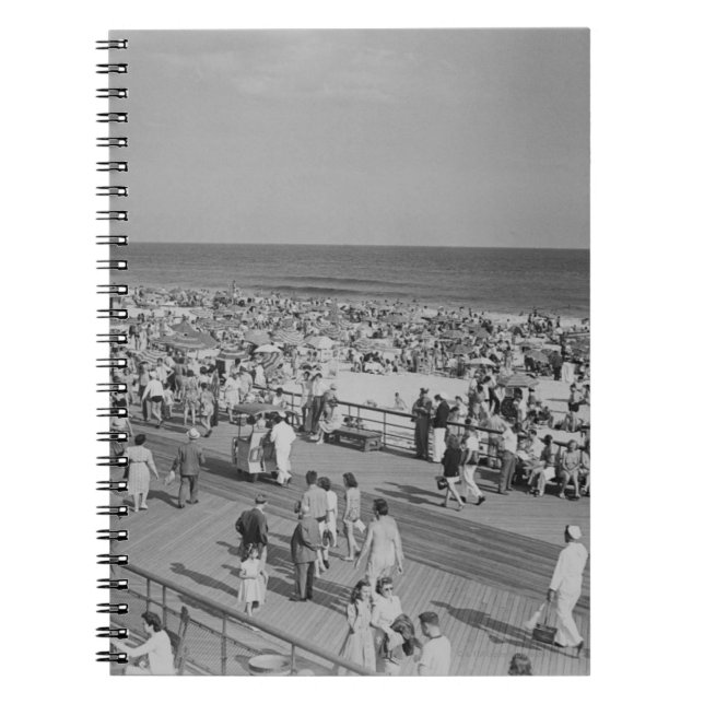 Caderno Espiral Multidão na praia (Frente)