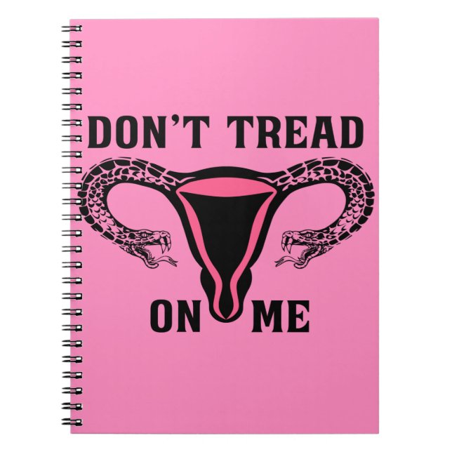 Caderno Espiral Não brinque comigo Feminista (Frente)
