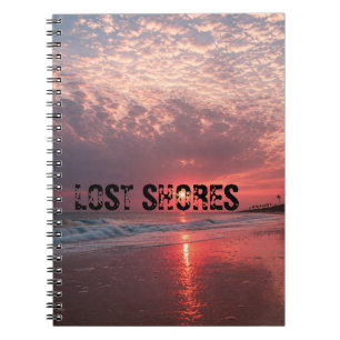 Caderno Espiral Nascer do Sol na Praia de Lost Shores Personalizad