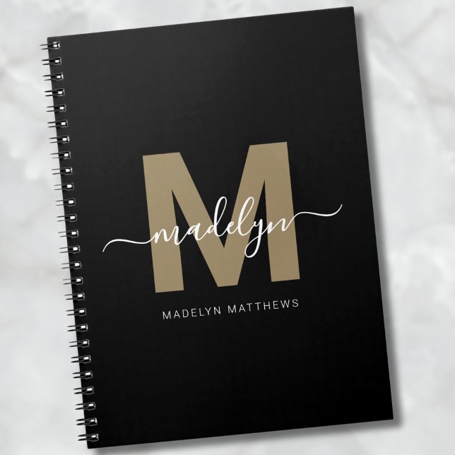Caderno Espiral Nome com Monograma Inicial em Grafite Preto Modern (Modern Black Gold Script Name Initial Monogram notebook)