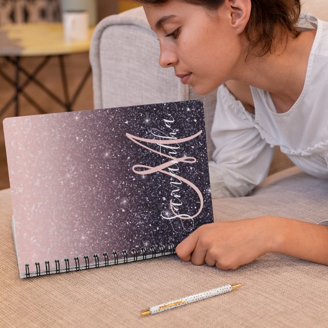 Caderno Espiral Nome de cintilações preto e rosa modernos (Criador carregado)