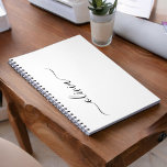 Caderno Espiral Nome do Monograma Girly de Script Moderno Branco N<br><div class="desc">Planejador de Notebook Espiral de Nome Simples de Script Preto e Branco. Isto faz o doce e perfeito aniversário de 16 anos,  casamento,  chá de panela,  aniversário,  chá de fraldas ou festa de solteira presente para alguém que ama luxo de luxo e estilos quíticos.</div>