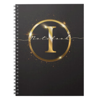 Caderno Espiral Nome do Script do Monograma Dourado Preto Moderno