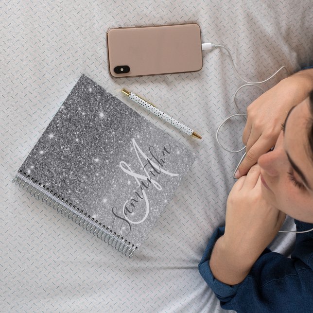 Caderno Espiral Nome Personalizado da Glitter da Cinza Moderna (Criador carregado)