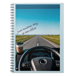 Caderno Espiral Notebook de caminhoneiros - Apenas mais um dia no 