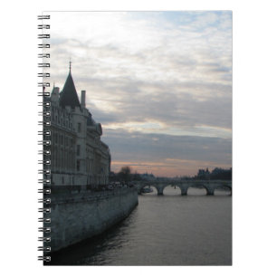 Caderno Espiral Notebook na moda com um belo pôr do sol em Paris
