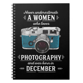 Caderno Espiral Nunca Subestime Uma Mulher Que Adora Fotografia