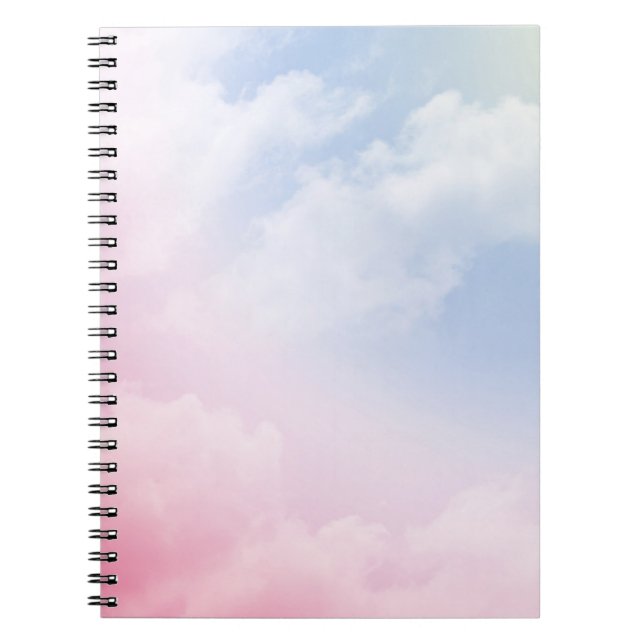 Caderno Espiral Nuvens de Pastel: Padrão de Fundo Sereno (Frente)