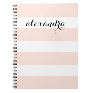 Caderno Espiral O chique cora listras cor-de-rosa com seu nome no