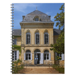 Caderno Espiral O edifício principal do castelo, renovado por