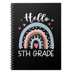 Caderno Espiral Olá, 5 Grau Engraçado Boho Rainbow De Volta À Esco
