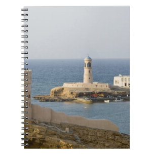 Caderno Espiral Omã, Região Sharqiya, Sur. Torres de Al Ayajh