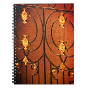 Caderno Espiral Ornamentos Dourados