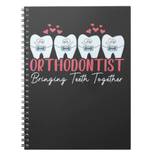 Caderno Espiral Ortodontista Trazendo Dentes Juntos De Luzes Bonit
