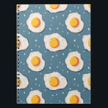 Caderno Espiral Ovos secos em azul<br><div class="desc">Um padrão de ovos fritos frescos em um fundo azul-céu. Bom dia café da manhã :)</div>