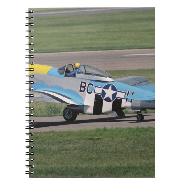 Caderno Espiral P-51 norte-americano D que brilha Donna no (Frente)