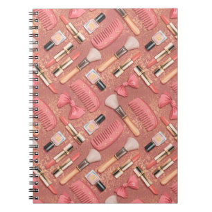 Caderno Espiral Padrão de Cosméticos Rosa Brilho