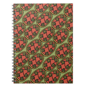 Caderno Espiral Padrão de escudo tribal egípcio em fundo verde